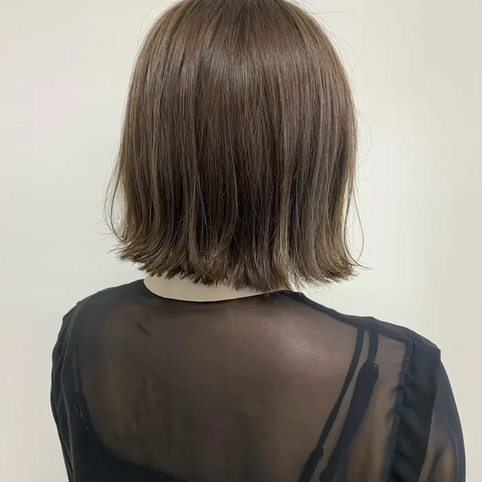 スロウ×アッシュベージュ