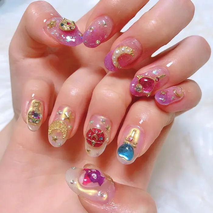 セーラームーン セーラームーンネイル Chamnail所属 韓国ネイル ニュアンスネイル華のネイルデザイン ミニモ