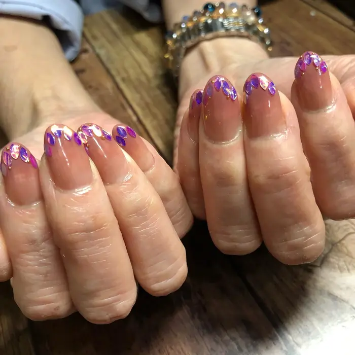 グラデーション リーフホロ Ko A E Nail所属 K Oのネイルデザイン ミニモ