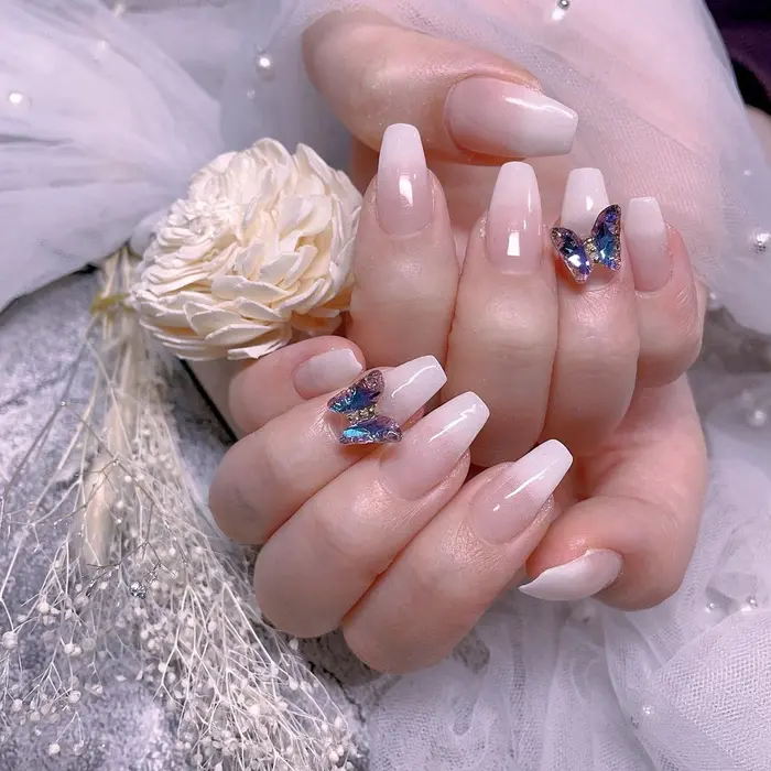 新宿ネイルサロン ネイルサロン新宿 ジェルネイル ジェルネイルデザイン ネイルデザイン オシャレネ Snow Nail Salon所属 Snow Nail スカルプ新宿店のネイルデザイン ミニモ