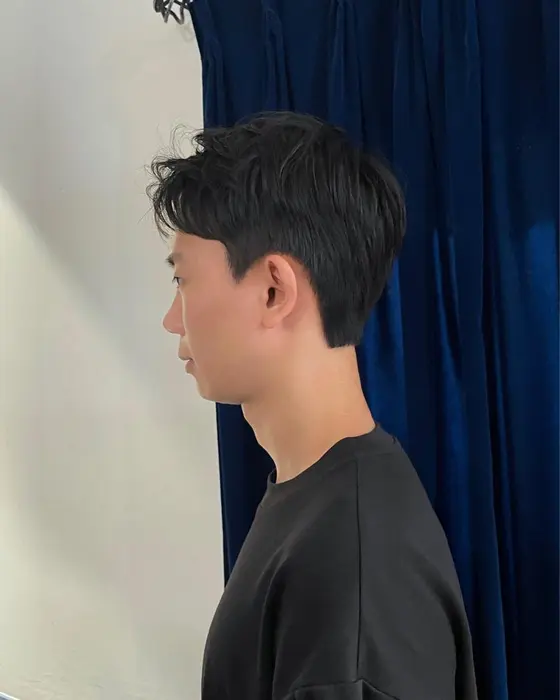 韓国式ダウンパーマ もみあげ ハチ周り 襟足に癖がある方は 韓国式のダウンパーマで収まりがよくな Salon De Luttela所属 韓国style 宮嶋花菜子のヘアカタログ ミニモ