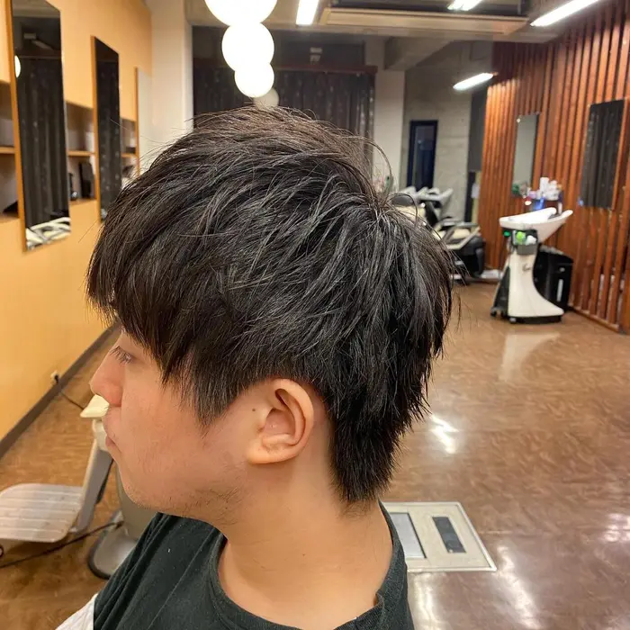 耳周りをスッキリさせた長めのスタイル スマイルヘアー武蔵浦和店所属 メンズ専門店 オカヤマミヅキのヘアカタログ ミニモ