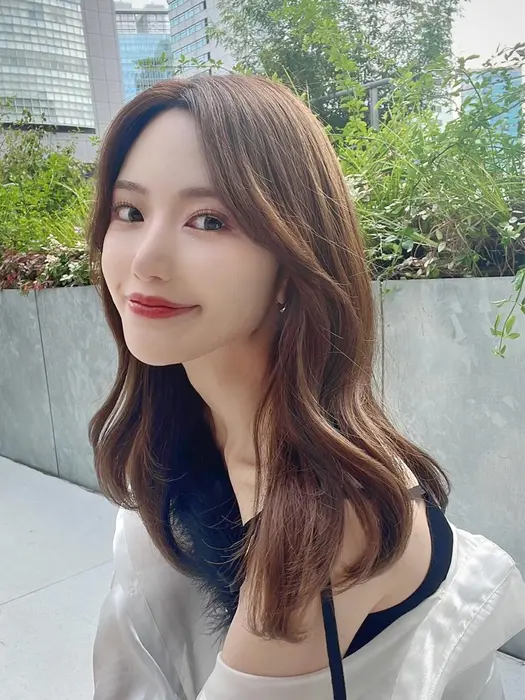 韓国ヘア小顔2way前髪顔周りカット

2way前髪
2wayバング
2way
顔周り
顔周りカ...