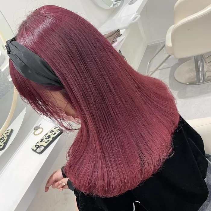 チェリーピンクブリーチなしでも元の状態が明るければ近づきます 女の子らしさ満点 赤み Ema Ar Be Anca所属 みくみく ピンクカラーの ヘアカタログ ミニモ