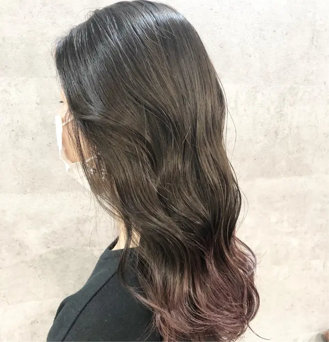 ピンクラベンダー ケアブリーチ変更00円 カラーバター使用00円から 白髪染め100０円 Oli おり 所属 肥田 友里香のヘアカタログ ミニモ