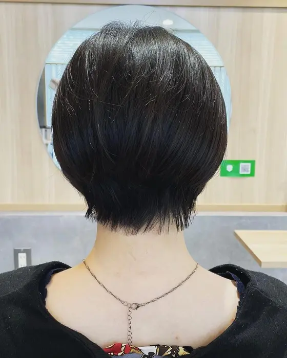 22 11 05 8ke I Su Ke8 ケイスケ ショートボブのバックスタイル 丸みが 互感金沢駅東口店所属 Gokan 互感 のヘア カタログ ミニモ