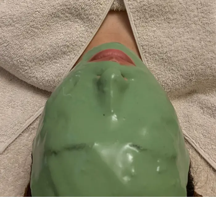 ニキビケアパック Belle Felice ベル フェリーチェ所属 池田 早織のエステ リラクカタログ ミニモ