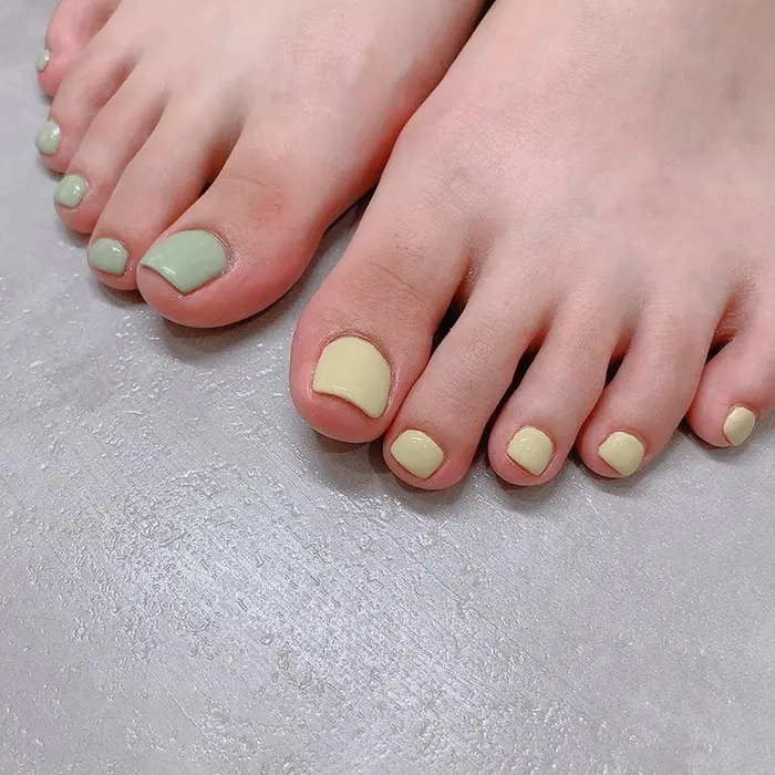 フットネイルシンプルコース Nail Salon Colors 所属 ネイルサロン Colors のネイル デザイン ミニモ