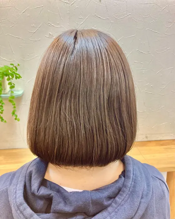 内巻きボブ 毛先に軽くアイロンで イッツ 登戸店所属 冨田 豊のヘアカタログ ミニモ