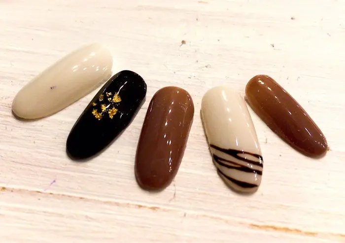 バレンタインネイル シンプル アライア所属 なかえまななこ の