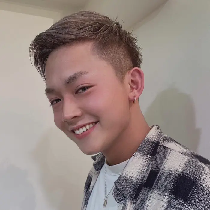 メンズベリーショート ミルクティーベージュ Loveley所属 ハイトーン Kaedeのヘアカタログ ミニモ