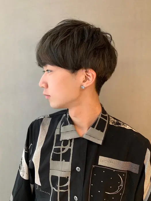 マットグレージュ メンズカット マッシュスタイル Cyan By Artefice所属 ボブ レイヤーウルフ 岡千尋のヘアカタログ ミニモ