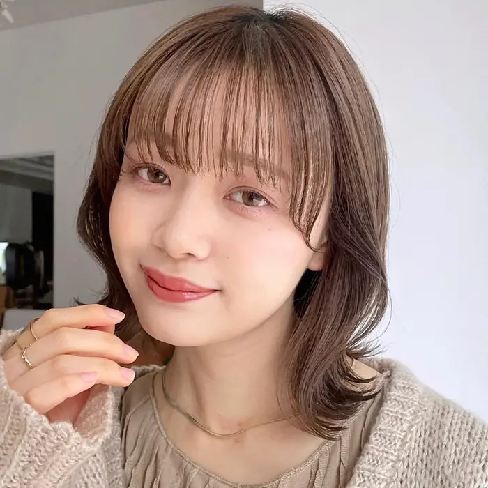 柔らかいベージュカラー 結べる長さのボブで扱いやすく ショート ミニボブ ショートヘ Garden Yokohama所属 東千夏 ボブ 暖色カラーのヘアカタログ ミニモ