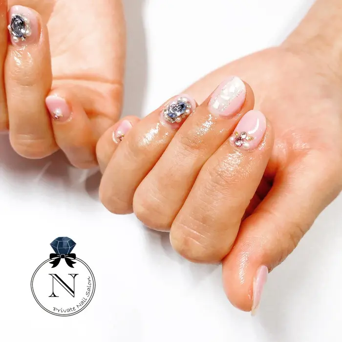フリーデザイン 7500 N Private Nail Salon所属 N Ayaのネイルデザイン ミニモ
