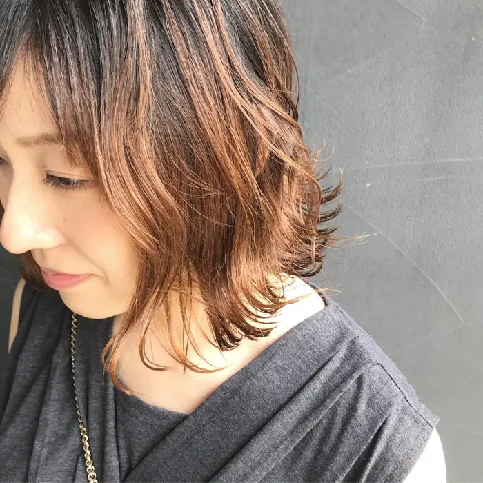 切りっぱなしボブ ストレートアイロンで外ハネを楽しめます びようしつshe S所属 きしなみ まゆのヘア カタログ ミニモ 切りっぱなしボブ ストレートアイロンで外ハネを楽しめます びようしつshe S所属 きしなみ まゆのヘア カタログ ミニモ