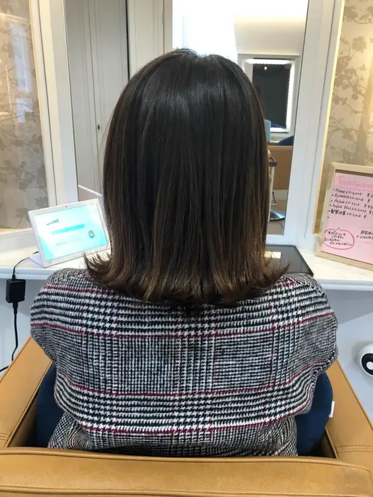 外ハネが可愛い長さの切りっぱなし 成人式後のバッサリカットでした これからドライヤーが楽ちん Prime所属 川村 真凜のヘアカタログ ミニモ