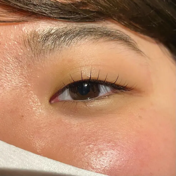 Fare東戸塚店所属 ヘアとまつげ植田 羽奏 うえだわかな のマツエクデザイン ミニモ
