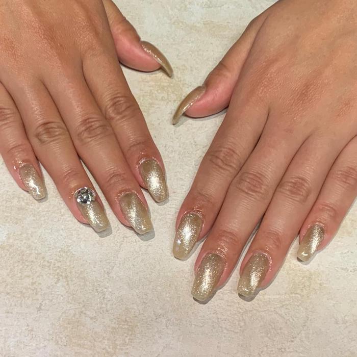 マグネットネイル Rounge Nail Eyelash渋谷本店所属 落合 茉奈のネイルデザイン ミニモ マグネットネイル Rounge Nail Eyelash渋谷本店所属 落合 茉奈のネイルデザイン ミニモ
