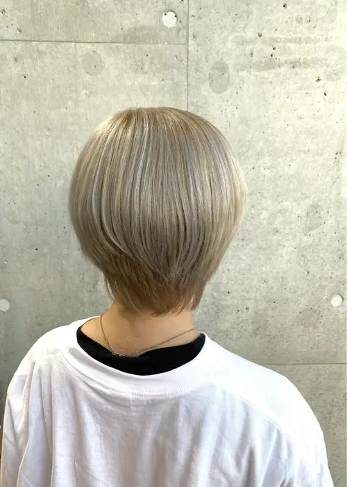 ホワイトカラー Hair Salon Colk所属 コルク調布 Koukiのヘアカタログ ミニモ