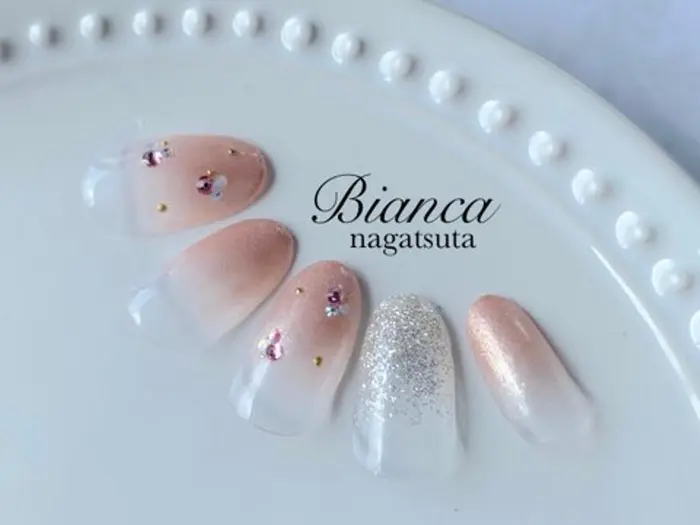ブライダルネイルもお任せください ビアンカ 長津田店所属 ビアンカ長津田店 ネイル予約用 のネイルデザイン ミニモ