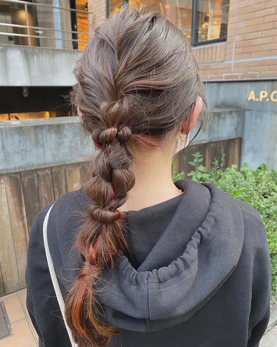 インナーカラーでアレンジも楽しめます Jeno所属 上村 綾子のヘアカタログ ミニモ