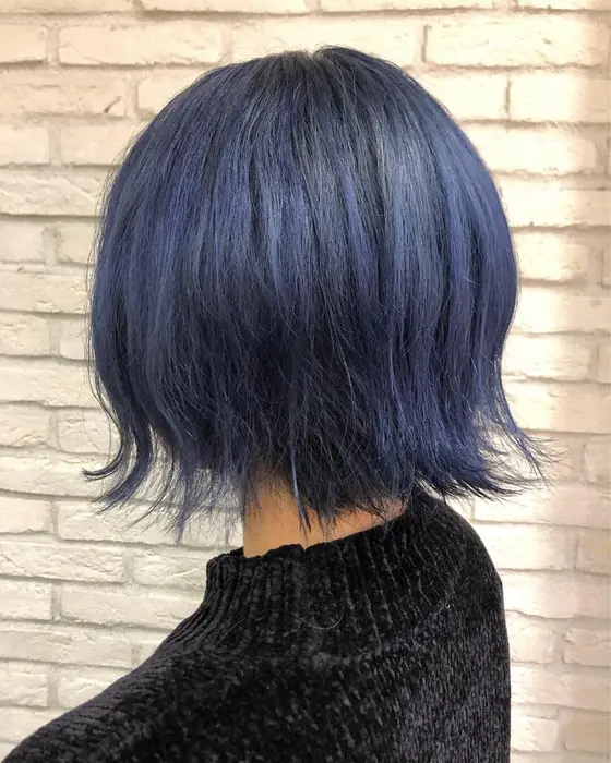 ネイビーブルー カラー 1色増えるごとに 1500円 ブリーチ 1回3500円増えるごと Col所属 派手髪個性派カラー うちださつきのヘアカタログ ミニモ