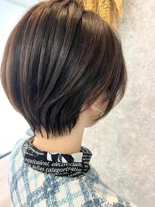 大人可愛いショートボブ Japinternationalssalon所属 伊津 真也のヘアカタログ ミニモ