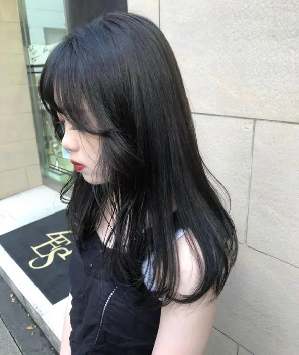 韓国風黒髪は美白効果抜群です Hair Make Zest 吉祥寺店所属 韓国ヘア さくらのヘアカタログ ミニモ