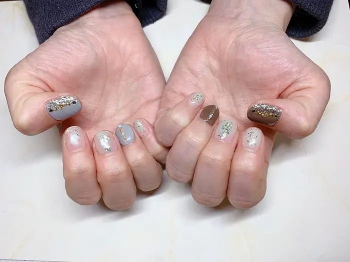 2月限定 1分アートし放題コース Sept Nail西大寺店所属 石橋 亜美のネイルデザイン ミニモ