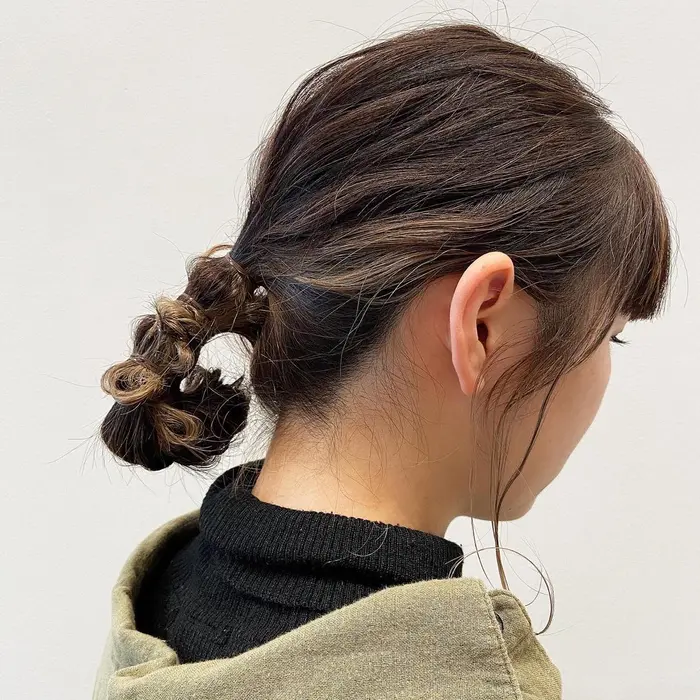 簡単アレンジ今流行りのヘンテコアレンジゴムだけでできるので簡単です Clearofhair Issha所属 坪井 渚のヘアカタログ ミニモ