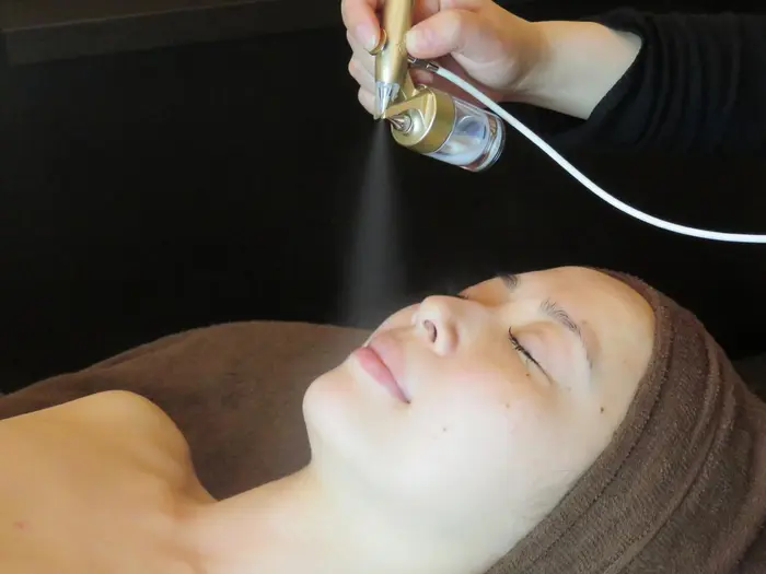 炭酸ミストで血流促進 艶肌をつくります フェイシャルサロン Frangipani所属 福田 めぐみ のエステ リラクカタログ ミニモ