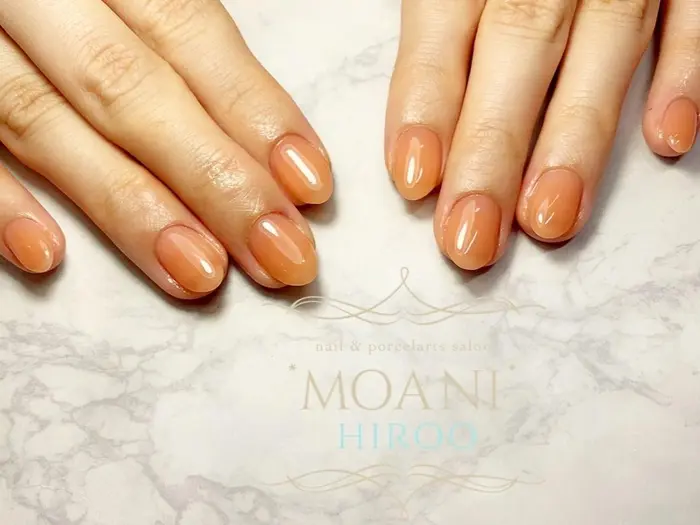 渋谷店 月曜10時 16時予約 明日日曜は臨時休業いただいております 大人のための 長 Moani Hiroo所属 Moanihiroo 髙野の ネイルデザイン ミニモ
