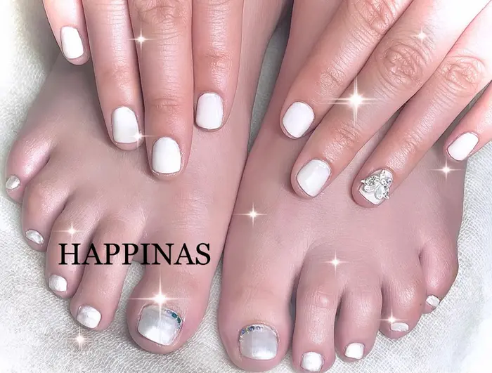 ハンド フットネイル フットネイル ホワイトネイル ホワイトカラー ワンカラーネイ Happinas所属 Happinas Nail 脱毛の ネイルデザイン ミニモ ハンド フットネイル フットネイル ホワイトネイル ホワイトカラー ワンカラーネイ Happinas所属 Happinas Nail 脱毛の ネイルデザイン ミニモ