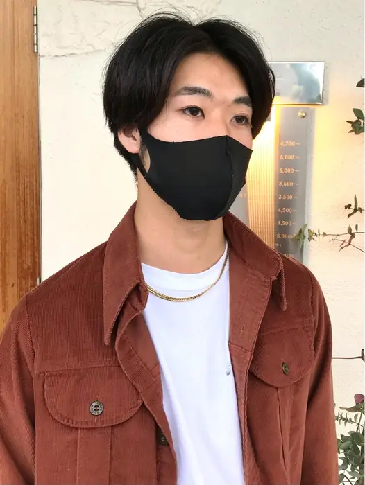 ハンサムショート センター分け コンマヘア メンズショート 刈り上げ ツーブロック Cherche所属 オオフク タツヤのヘアカタログ ミニモ