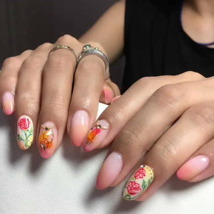 美女と野獣ネイル Nail Salon Ivy所属 Nailist Yuiのネイルデザイン ミニモ
