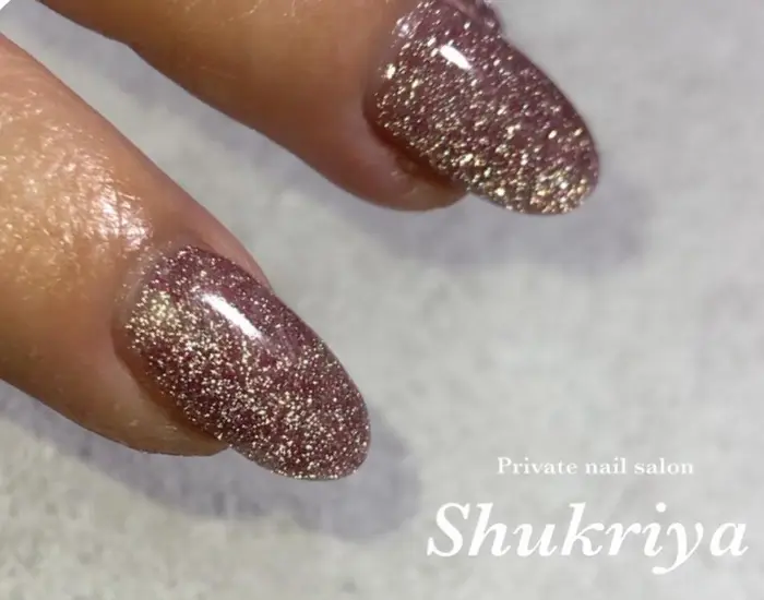 フラッシュネイル モーヴピンク Privatenailsalon Shukriya所属 Shukriya Nailのネイル デザイン ミニモ