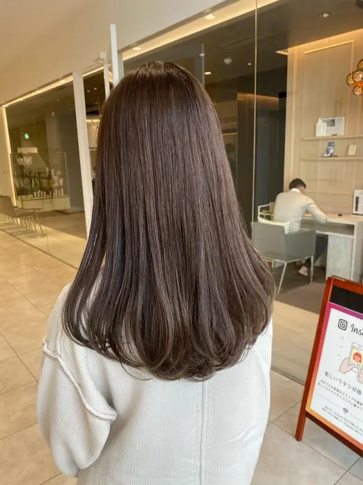 イルミナカラーなら透明感抜群 K Two Nagoya所属 今話題の髪質改善 二村ナツキのヘアカタログ ミニモ