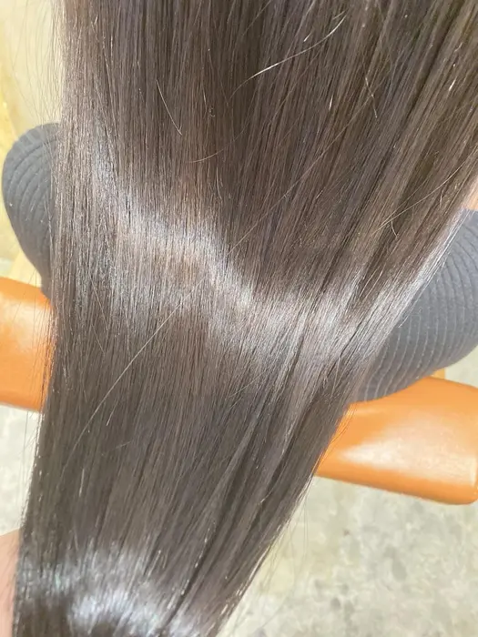 カット 髪質改善トリートメント 6000 美容師歴10年以上のスタイリストが担当させて頂きま Uniq ユニーク 所属 ユニーク アカウントのヘアカタログ ミニモ