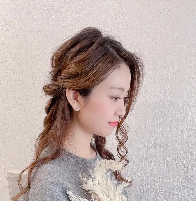 ハーフアップ │ firstオフィス