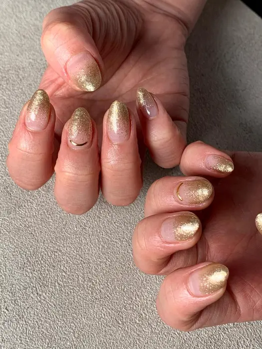 ラメグラデーション パーツ1本 100 ネイルサロン M3所属 自宅サロン M3のネイルデザイン ミニモ