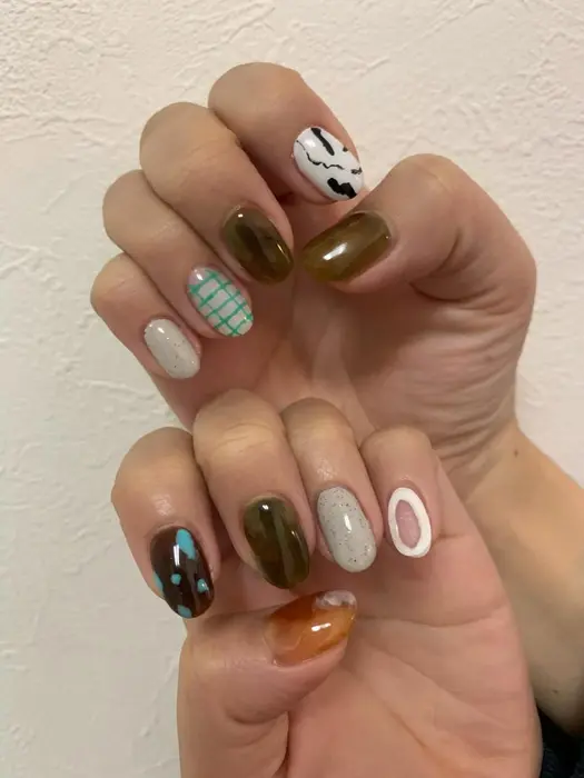 12nail所属 大塚 彩沙のネイルデザイン ミニモ