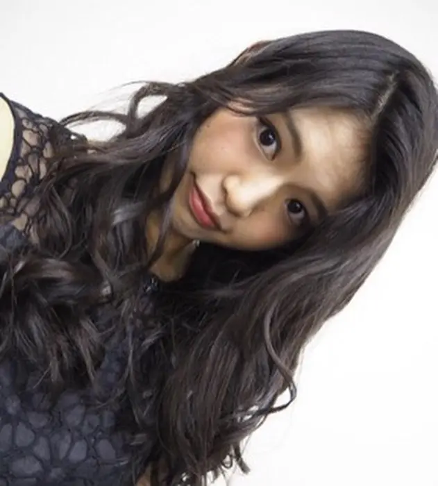 モデルでモデル講師の岩間さまもご来店 O 楽体整体院スーパー3d小顔矯正所属 中村 まりかのエステ リラクカタログ ミニモ