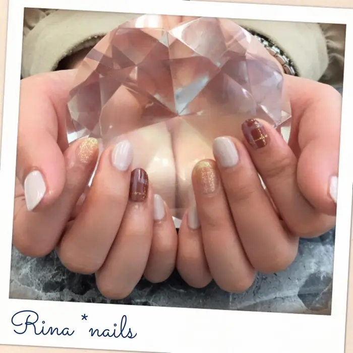 Nail Salon Quill クイール 宇都宮店所属 木村 利奈のネイルデザイン ミニモ