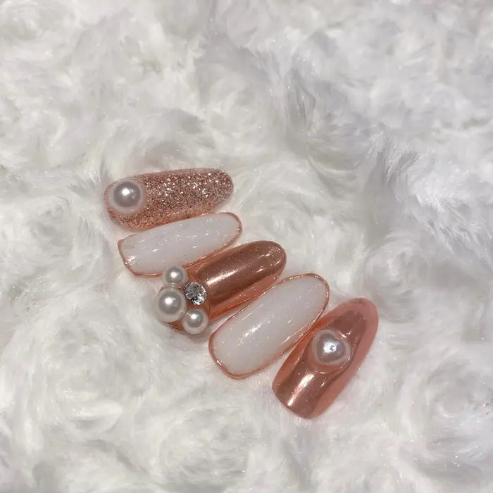 パールネイル Nailsalon Moca 南堀江店所属 Moca 堀江 野崎萌夏のネイルデザイン ミニモ