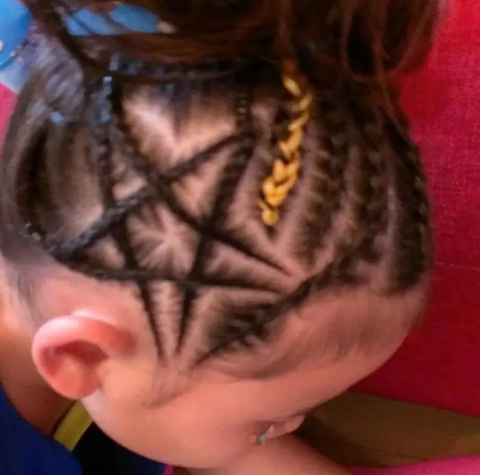 コンロウ Pomponner所属 市川 清美のヘアカタログ ミニモ