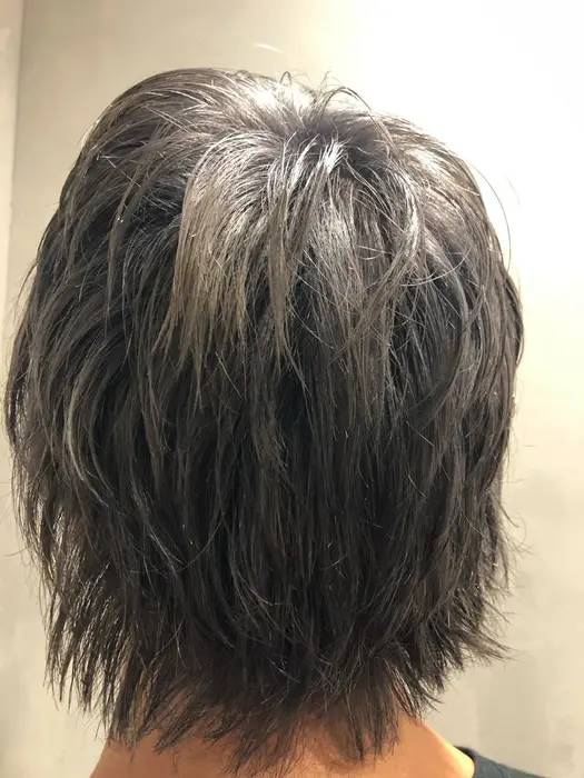 シルバーグレーアッシュ Hair Make Earth三軒茶屋店所属 メンズ特化 井波大虎のヘアカタログ ミニモ