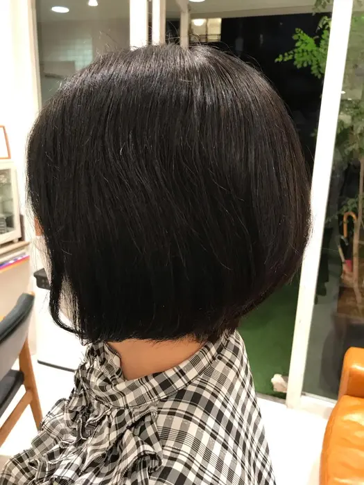 多毛の方にはスッキリ前下がりショートオススメです 長持ちします Roon所属 メンズパーマ 牧野 健大のヘアカタログ ミニモ