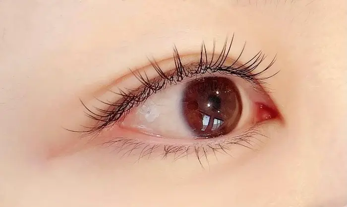 フラットラッシュ80本 Hi Eyelash Salon 北浦和所属 Hi Eyelash Salon 北浦和のマツエク デザイン ミニモ