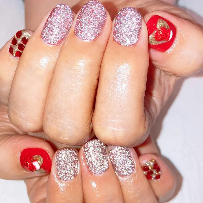 ゲストネイル オーロラネイル ニュアンスネイル ナチュラルネイル 大人ネイル トレント Nail Salon La Mer ラメール所属 Nail Lamerのネイルデザイン ミニモ