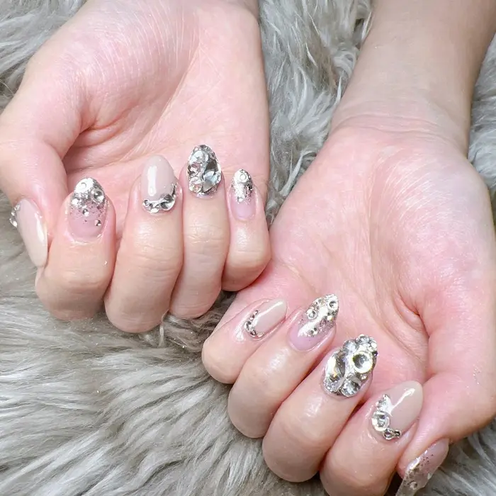 韓国ネイル 海外ネイル オフィスネイル パラジェル フィルイン ワンホンネイル ニュア Lakinail所属 Laki Nailのネイル デザイン ミニモ